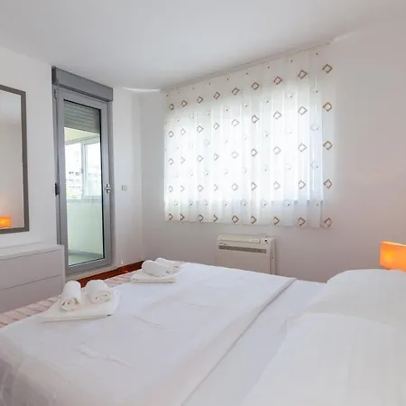 Zenta Apartamento