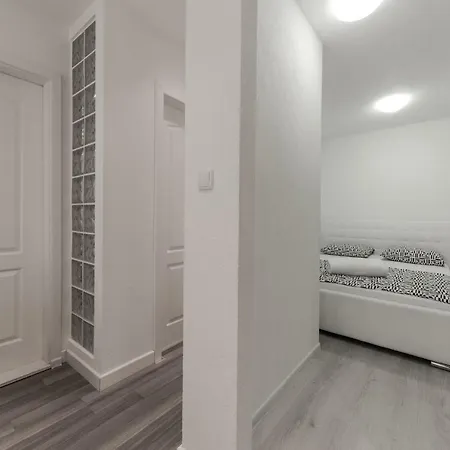 Zenta * Split